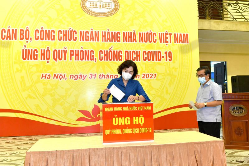 Các tổ chức, cá nhân đang tích cực hưởng ứng ủng hộ Quỹ vaccine phòng COVID-19 Các tổ chức, cá nhân đang tích cực hưởng ứng ủng hộ Quỹ vaccine phòng COVID-19