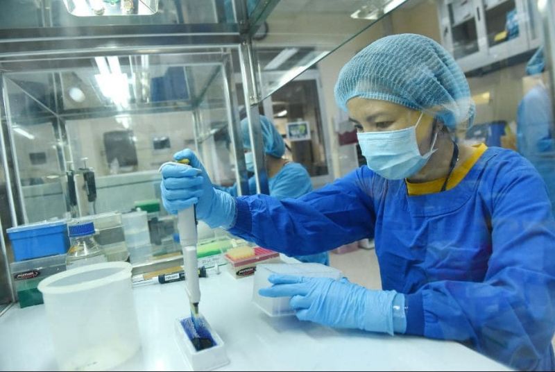 Theo kết quả giải trình tự gen từ các mẫu bệnh phẩm, nước ta đã ghi nhận sự xuất hiện của các biến thể được thế giới đánh giá là “nguy hiểm” (Ảnh: BYT)