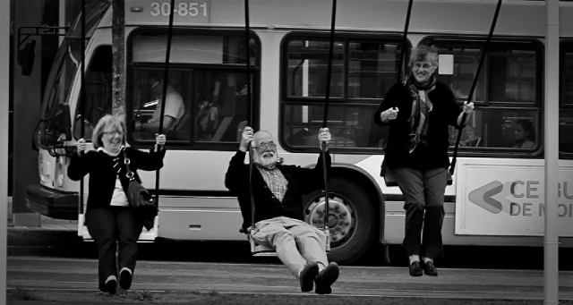 Các nhà khoa học phát hiện tác dụng "chống lão hóa" của biện pháp cách ly - ảnh 1