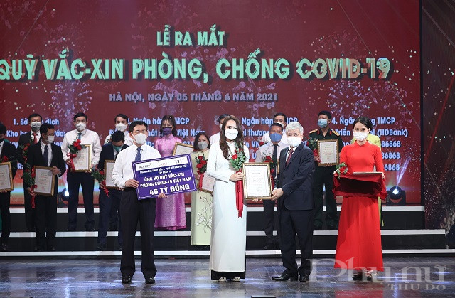 Tập đoàn TH, Ngân hàng TMCP Bắc Á thông qua Quỹ Vì Tầm Vóc Việt ủng hộ 46 tỷ đồng tới Quỹ Vắc-xin phòng chống Covid-19. Tập đoàn TH, Ngân hàng TMCP Bắc Á thông qua Quỹ Vì Tầm Vóc Việt ủng hộ 46 tỷ đồng tới Quỹ Vắc-xin phòng chống Covid-19.