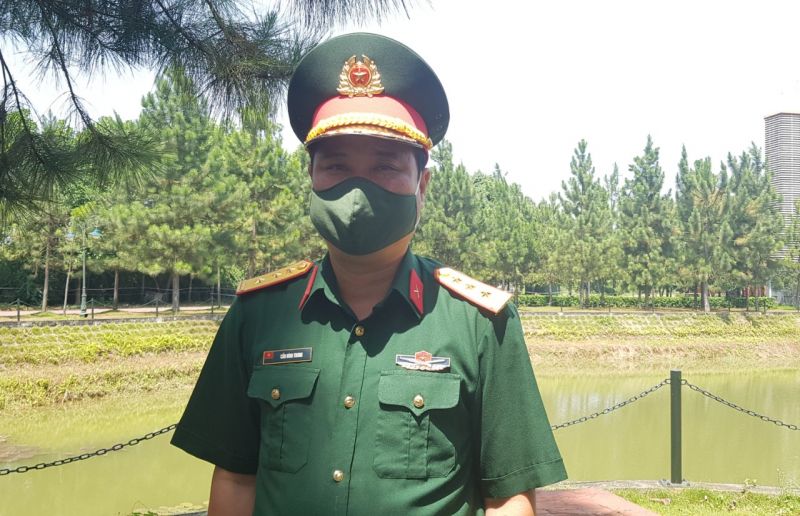 Đồng ch&iacute; Cấn Đ&igrave;nh Trung, Chỉ huy trưởng, Ban Chỉ huy qu&acirc;n sự huyện Thạch Thất gần 2 năm chống dịch Covid-19 đ&atilde; c&oacute; những chuyến đi d&agrave;i đến 3 th&aacute;ng mới  về nh&agrave;