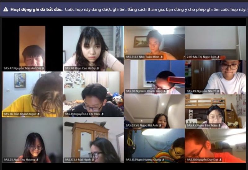 Học sinh trường THCS Nam Trung Yên, quận Cầu Giấy đang nỗ lực ôn tập để đạt kết quả cao nhất trong kỳ thi tuyển sinh lớp 10 THPT năm học 2021 – 2022. Học sinh trường THCS Nam Trung Yên, quận Cầu Giấy đang nỗ lực ôn tập để đạt kết quả cao nhất trong kỳ thi tuyển sinh lớp 10 THPT năm học 2021 – 2022.