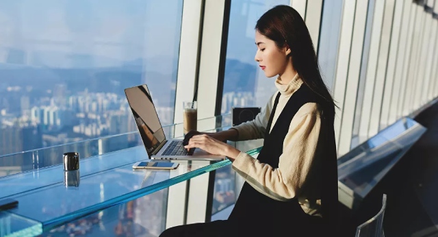 Việc để máy tính hoặc điện thoại quá nóng có thể gây cháy nổ.