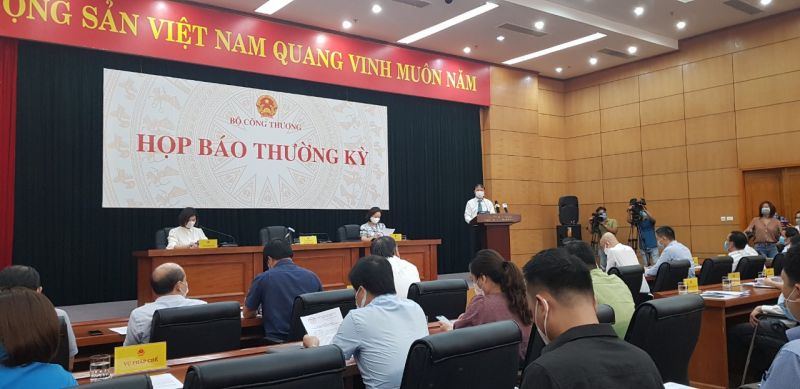 Quang cảnh cuộc họp báo