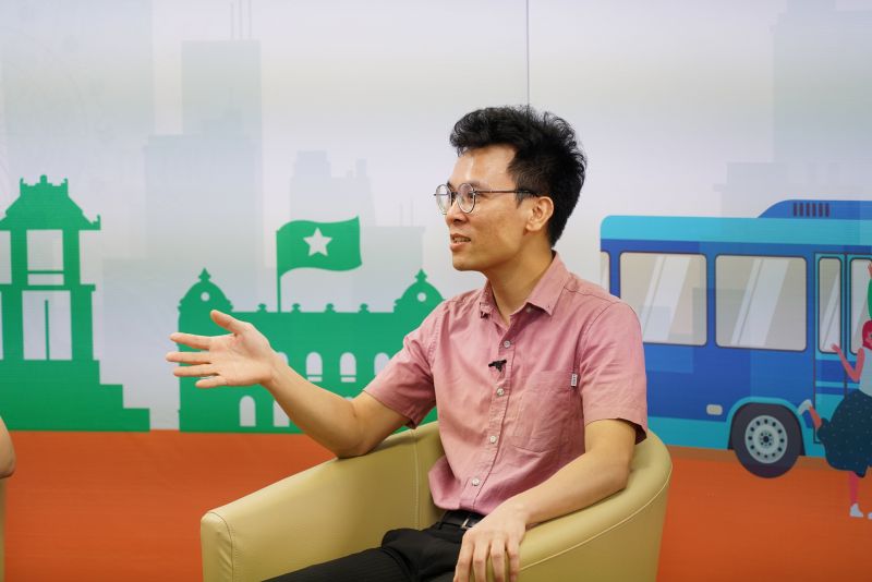 Chuyên gia Lê Xuân Đồng nhìn nhận nguyên nhân sâu xa, yếu tố làm gia tăng tình trạng quấy rối tình dục và sự lầm tưởng giữa quấy rối và trêu đùa chủ yếu đến từ quan niệm, lối sống và cả văn hóa của chúng ta. Chuyên gia Lê Xuân Đồng nhìn nhận nguyên nhân sâu xa, yếu tố làm gia tăng tình trạng quấy rối tình dục và sự lầm tưởng giữa quấy rối và trêu đùa chủ yếu đến từ quan niệm, lối sống và cả văn hóa của chúng ta.