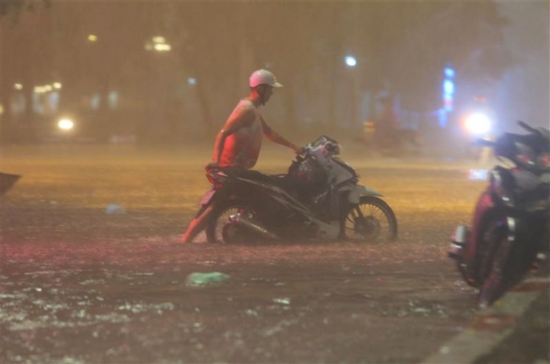 Dự báo thời tiết hôm nay 23/6: Miền Bắc có mưa to, đề phòng lốc, sét, mưa đá - ảnh 1