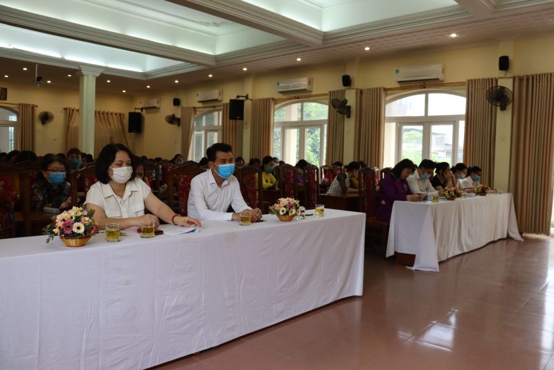 Quang cảnh hội nghị