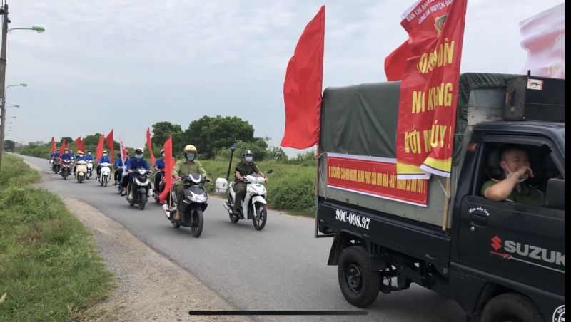 Tuổi trẻ Công an và đoàn thanh niên Đông Anh ra quân tuyên truyền phòng chống ma túy - ảnh 3