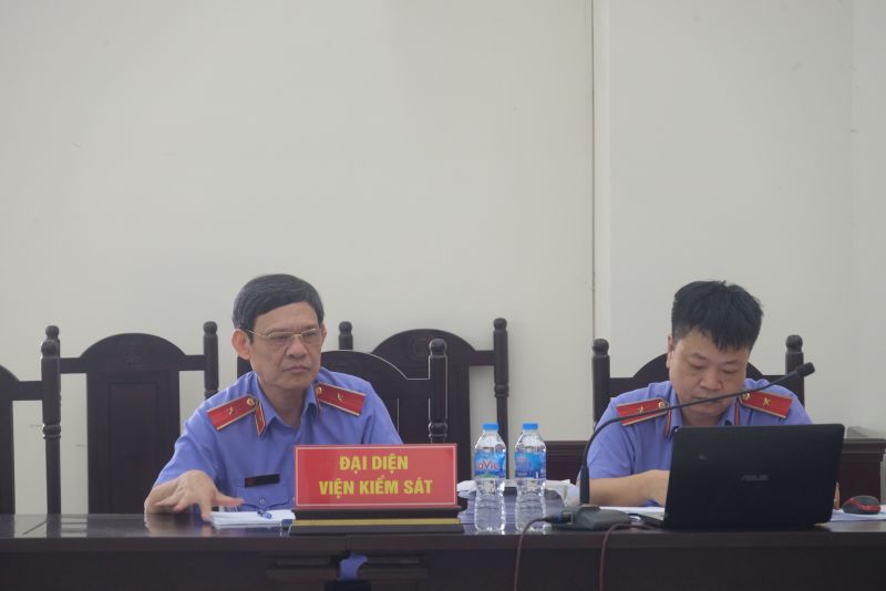 Viện kiểm sát luận tội