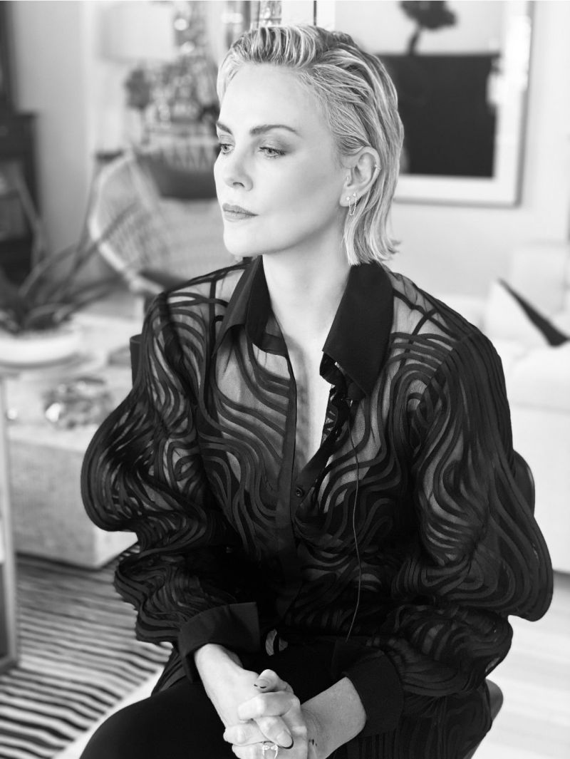 Phong cách quý phái của nữ minh tinh được khen ngợi Phong cách quý phái của nữ minh tinh được khen ngợi