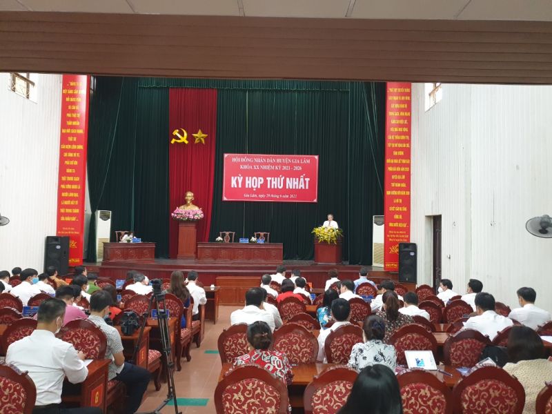 Quang cảnh kỳ họp