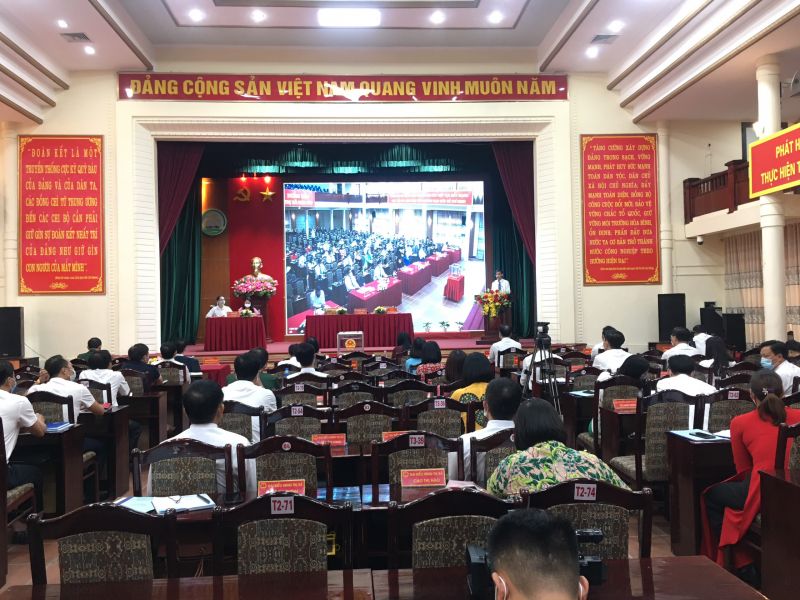 Quang cảnh kỳ họp