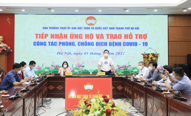 Phó Chủ tịch Ủy ban MTTQ TP Nguyễn Sỹ Trường khẳng định, Hà Nội cam kết các nguồn ủng hộ đều được MTTQ theo dõi, quản lý chặt chẽ, sử dụng đúng mục đích Phó Chủ tịch Ủy ban MTTQ TP Nguyễn Sỹ Trường khẳng định, Hà Nội cam kết các nguồn ủng hộ đều được MTTQ theo dõi, quản lý chặt chẽ, sử dụng đúng mục đích