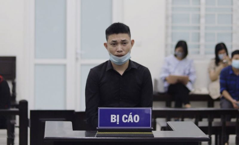 Bị c&aacute;o trước to&agrave;