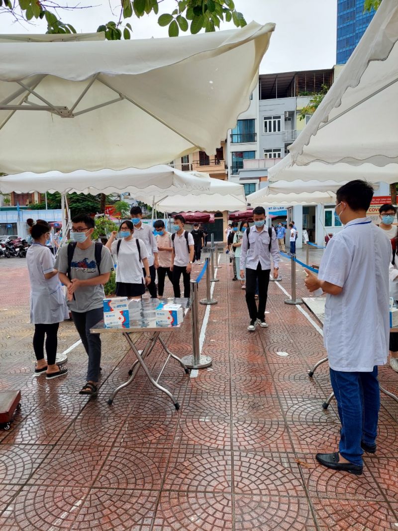 Hà Nội tiếp tục xiết chặt quy định phòng, chống dịch - ảnh 1