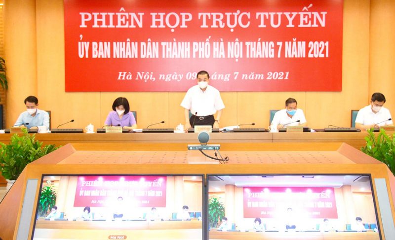 Chủ tịch UBND thành phố Hà Nội Chu Ngọc Anh phát biểu tại phiên họp. Chủ tịch UBND thành phố Hà Nội Chu Ngọc Anh phát biểu tại phiên họp.