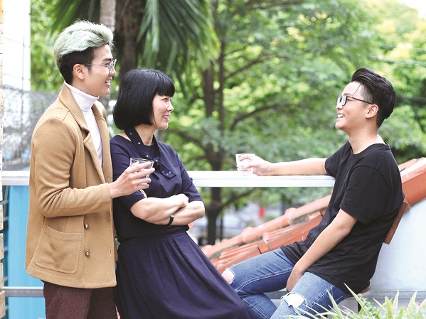 Chị Vũ Minh Họa cùng 2 con trai Chị Vũ Minh Họa cùng 2 con trai