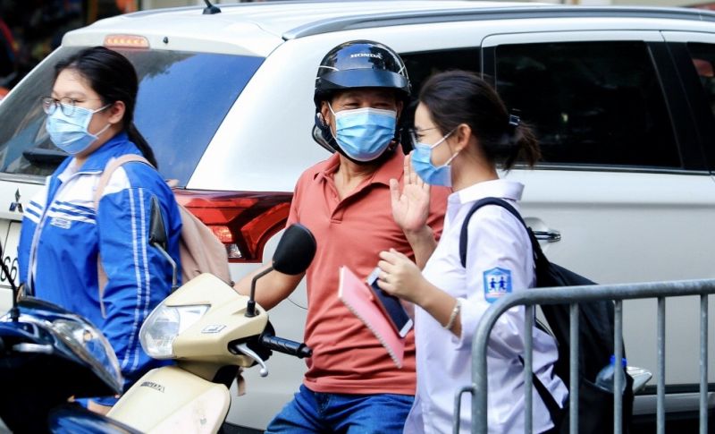 Dù kết quả có ra sao, con vẫn còn cả chẳng đường dài phía trước để phấn đấu (Phạm Thảo)