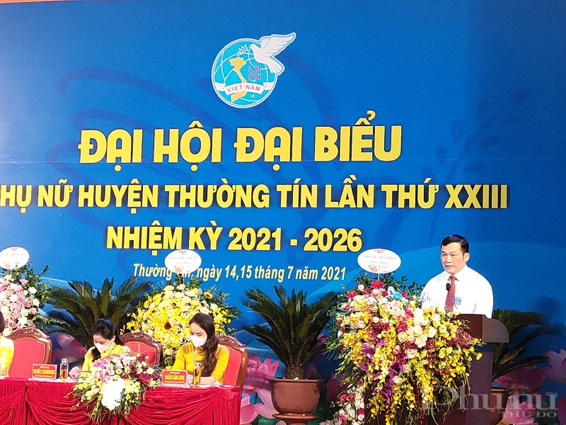 Đồng ch&iacute; Nguyễn Tiến Minh - Th&agrave;nh ủy vi&ecirc;n - B&iacute; thư Huyện ủy Thường T&iacute;n ph&aacute;t biểu chỉ đạo Đại hội