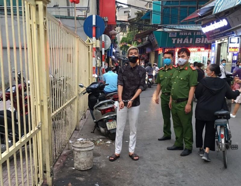 Đối tượng bị cơ quan công an bắt giữ