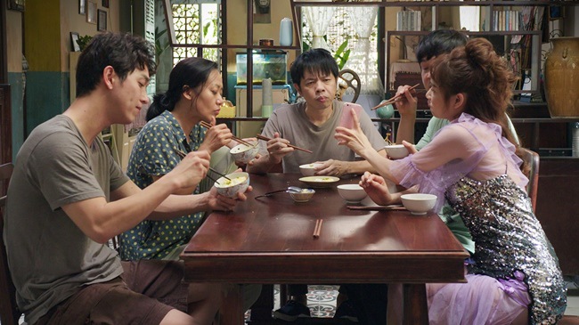 Cảnh phim &ldquo;C&acirc;y t&aacute;o nở hoa&rdquo;