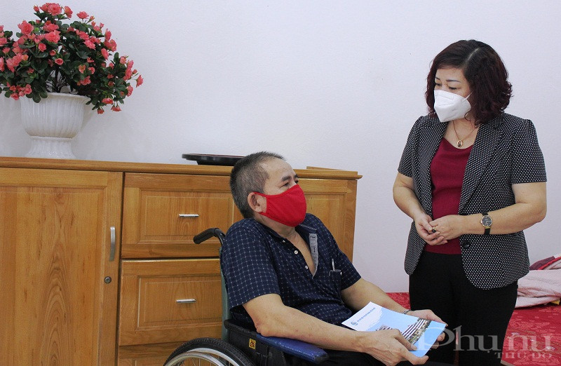 Đồng chí gửi lời chúc