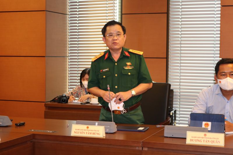 Đại biểu Nguyễn T&acirc;m H&ugrave;ng (Đo&agrave;n B&agrave; Rịa - Vũng T&agrave;u)