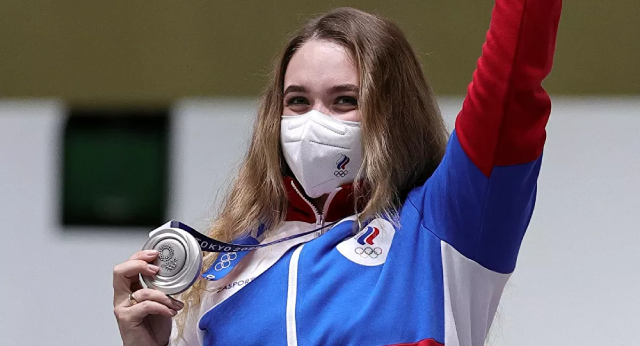 Vận động viên bắn súng của Nga, Anastasia Galashina.