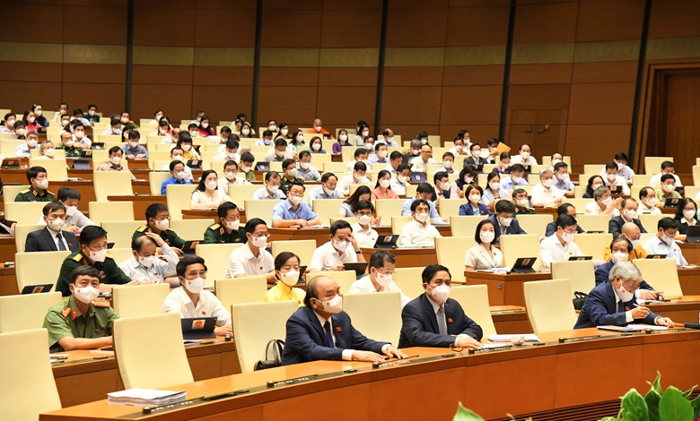 Quang cảnh kỳ họp