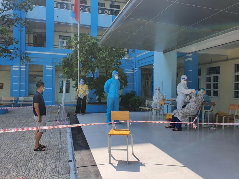 Quận Hai Bà Trưng xét nghiệm diện rộng từ sáng 31/7 - ảnh 2