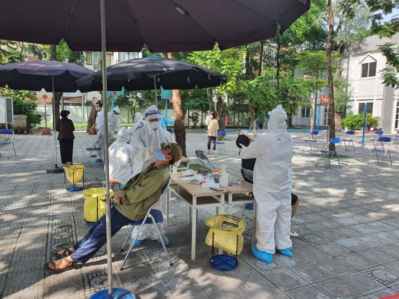 Quận Hai Bà Trưng xét nghiệm diện rộng từ sáng 31/7 - ảnh 4