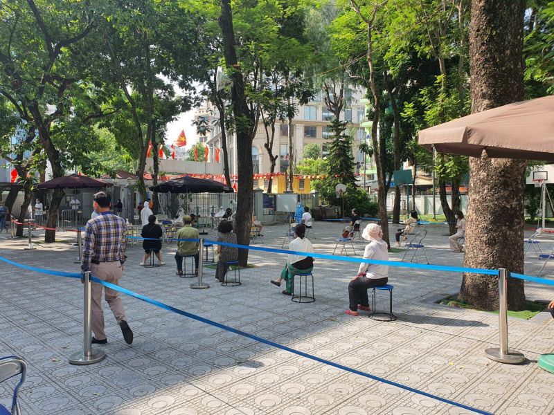 Quận Hai Bà Trưng xét nghiệm diện rộng từ sáng 31/7 - ảnh 5