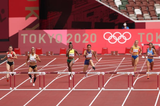 Quách Thị Lan thi đấu vòng loại nội dung 400 m rào nữ ngày 31/7. Nguồn: Tổng cục TDTT Quách Thị Lan thi đấu vòng loại nội dung 400 m rào nữ ngày 31/7. Nguồn: Tổng cục TDTT