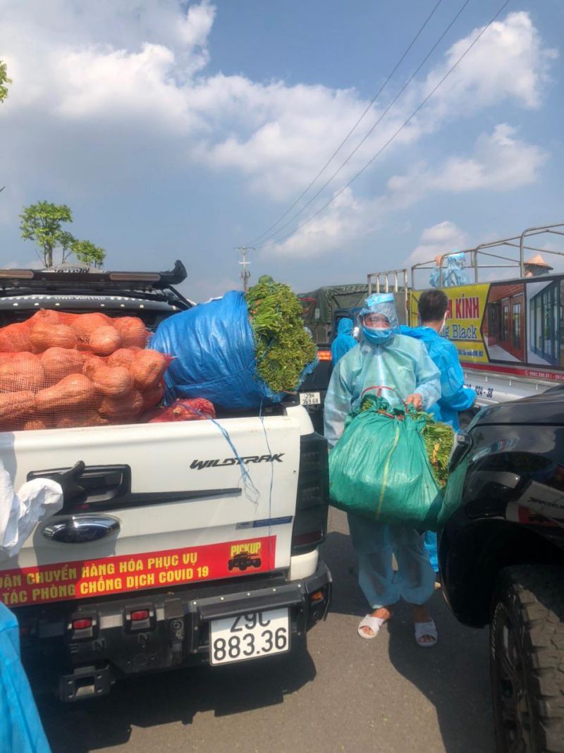 Hội LHPN tỉnh Bắc Giang ủng hộ nông sản giúp phụ nữ Hà Nội phòng chống dịch - ảnh 2