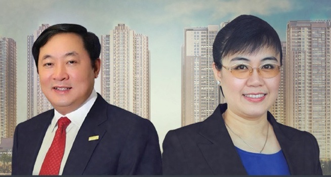 Chủ tịch HĐQT ngân hàng Maritime Bank - MSB Trần Anh Tuấn và vợ là bà Nguyễn Thị Nguyệt Hường từng là đại biểu HĐND thành phố Hà Nội và đại biểu Quốc hội khóa 12 và 13. Kể từ tháng 8/2016, bà Hường bị bãi nhiệm các chức vụ trên vì có quốc tịch ở Malta và không kê khai tài sản ở nước ngoài. Chủ tịch HĐQT ngân hàng Maritime Bank - MSB Trần Anh Tuấn và vợ là bà Nguyễn Thị Nguyệt Hường từng là đại biểu HĐND thành phố Hà Nội và đại biểu Quốc hội khóa 12 và 13. Kể từ tháng 8/2016, bà Hường bị bãi nhiệm các chức vụ trên vì có quốc tịch ở Malta và không kê khai tài sản ở nước ngoài.