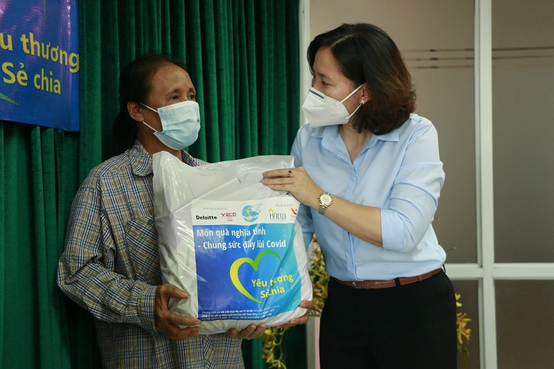 1.000 suất quà mang thông điệp của tình yêu và sự tử tế - ảnh 5
