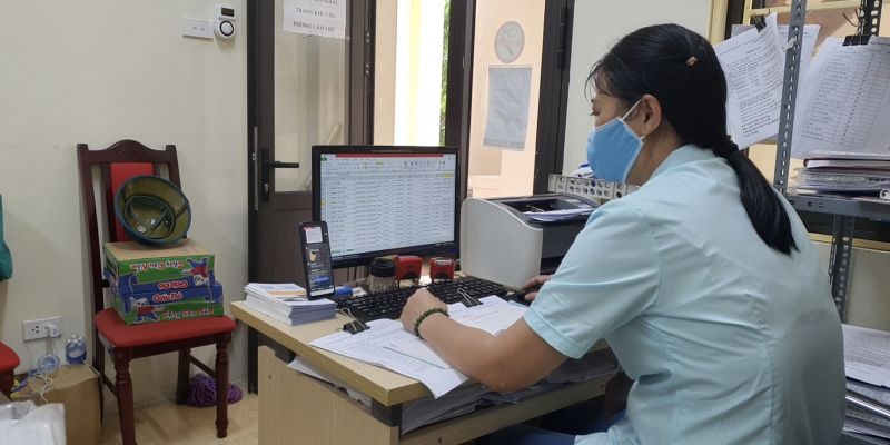 HVPN quận Nam Từ Liêm theo dõi tọa đàm qua fanpage Hội LHPN Hà Nội