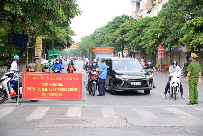 Hà Nội : Tăng cường kiểm soát các tuyến đường vào thành phố và các chốt phòng, chống dịch - ảnh 1