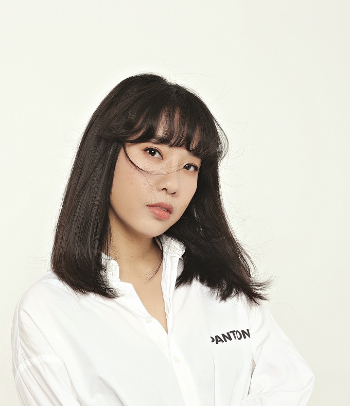 Nhà báo Lương Ái Vân - Phó Ban phụ trách Ban Văn hóa - Xã hội