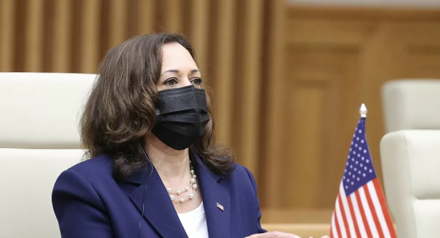 Phó Tổng thống Kamala Harris công bố Mỹ sẽ gửi thêm 1 triệu liều vắc-xin Pfizer và sẽ được cung ứng trong 24 giờ tới.