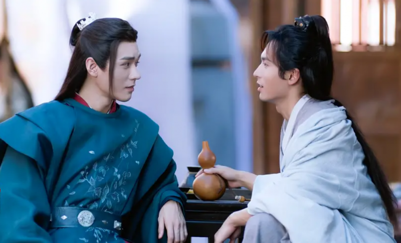 Cảnh phim “Sơn hà lệnh” với nhiều ẩn ý tình cảm trên phim khiến khán giả hâm mộ Cảnh phim “Sơn hà lệnh” với nhiều ẩn ý tình cảm trên phim khiến khán giả hâm mộ