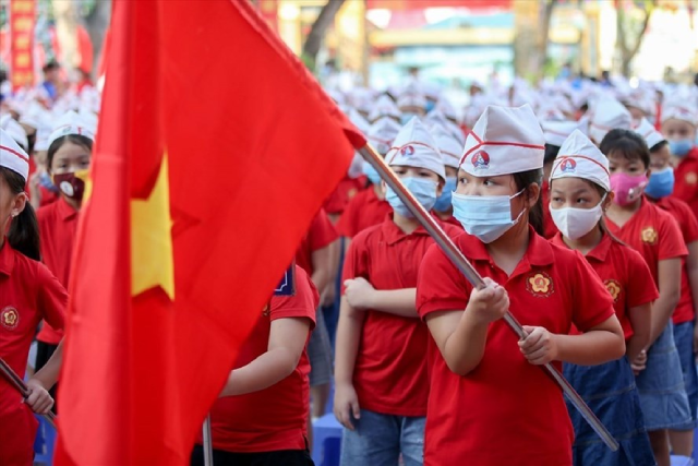 Hà Nội vừa thống nhất chủ trương về việc giảm 50% học phí cả năm học 2021-2022 cho trẻ em mầm non, học sinh phổ thông công lập, dân lập, tư thục (không bao gồm các cơ sở giáo dục có vốn đầu tư nước ngoài). Ảnh minh họa Hà Nội vừa thống nhất chủ trương về việc giảm 50% học phí cả năm học 2021-2022 cho trẻ em mầm non, học sinh phổ thông công lập, dân lập, tư thục (không bao gồm các cơ sở giáo dục có vốn đầu tư nước ngoài). Ảnh minh họa