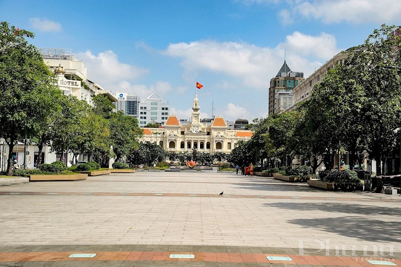 Thành phố Hồ Chí Minh những ngày giãn cách. Thành phố Hồ Chí Minh những ngày giãn cách.