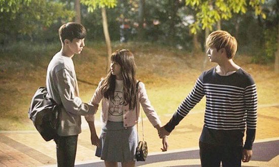 Không yêu nhưng muốn giữ tình cảm của người thứ ba - ảnh 1