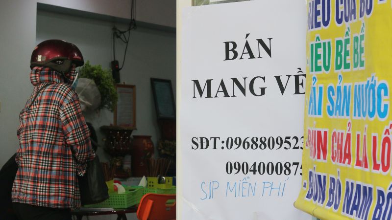 Hà Nội cho phép bán hàng ăn mang về tại các địa phương không có ca f0 trong cộng đồng từ ngày 3/9/2021 Hà Nội cho phép bán hàng ăn mang về tại các địa phương không có ca f0 trong cộng đồng từ ngày 3/9/2021