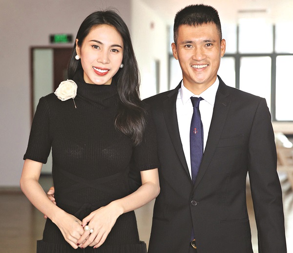 Vợ chồng Công Vinh – Thuỷ Tiên tuyên bố sẽ “không ngồi im để bị chà đạp”