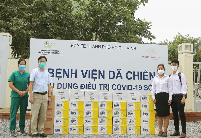 Tại TP.HCM, Vinamilk đã tổ chức nhiều đợt tiếp sức tuyến đầu, hỗ trợ dinh dưỡng cho trẻ em, người dân khó khăn