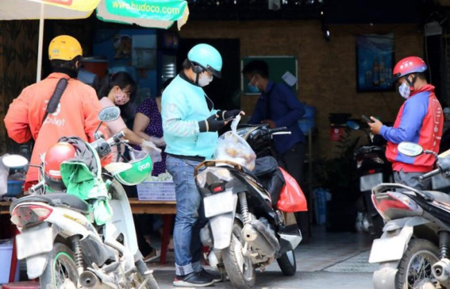 Nếu được thành phố thông qua, shipper công nghệ như Grab, Be sẽ được giao đồ ăn trở lại Nếu được thành phố thông qua, shipper công nghệ như Grab, Be sẽ được giao đồ ăn trở lại