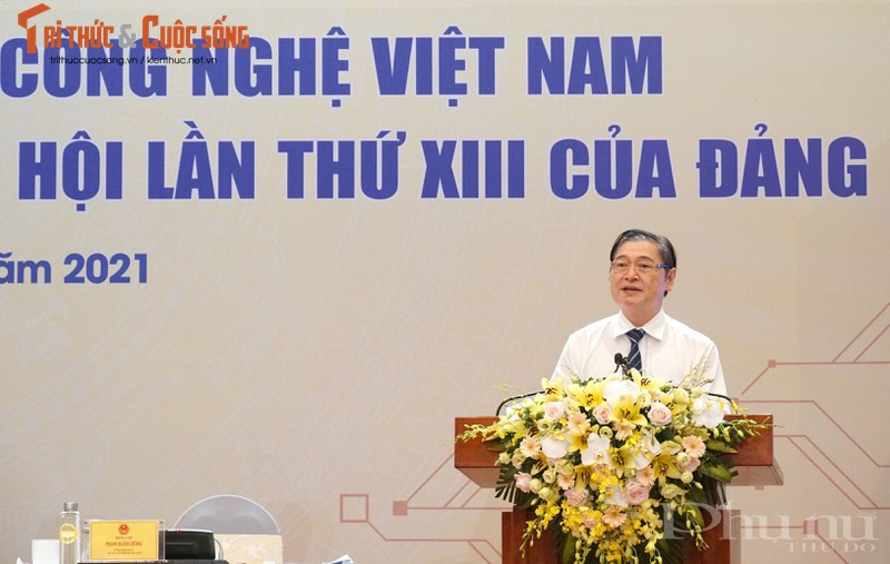 Chủ tịch VUSTA Phan Xu&acirc;n Dũng ph&aacute;t biểu bế mạc Hội nghị