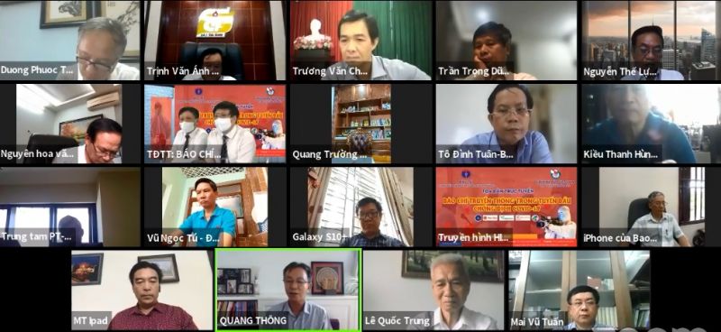 Các đại biểu tham gia tọa đàm Các đại biểu tham gia tọa đàm